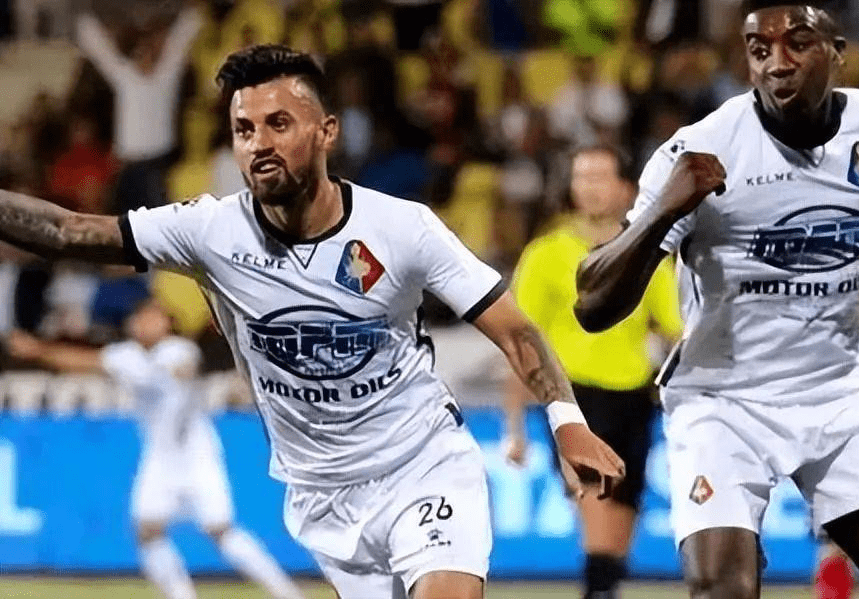 容与市场价 容与市场价