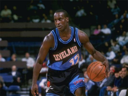 并分享她这 并分享她这