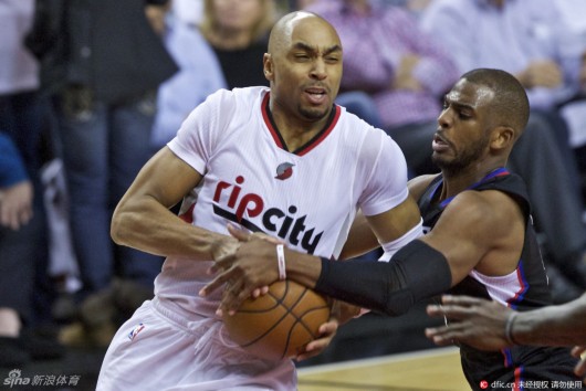 九场胜利 九场胜利