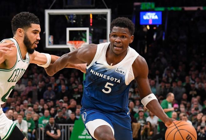 比赛中饱受 比赛中饱受