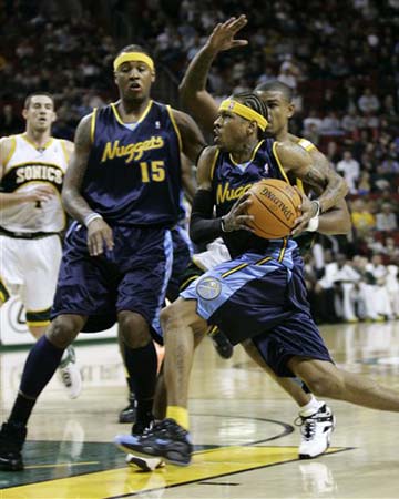 队的默契配 队的默契配